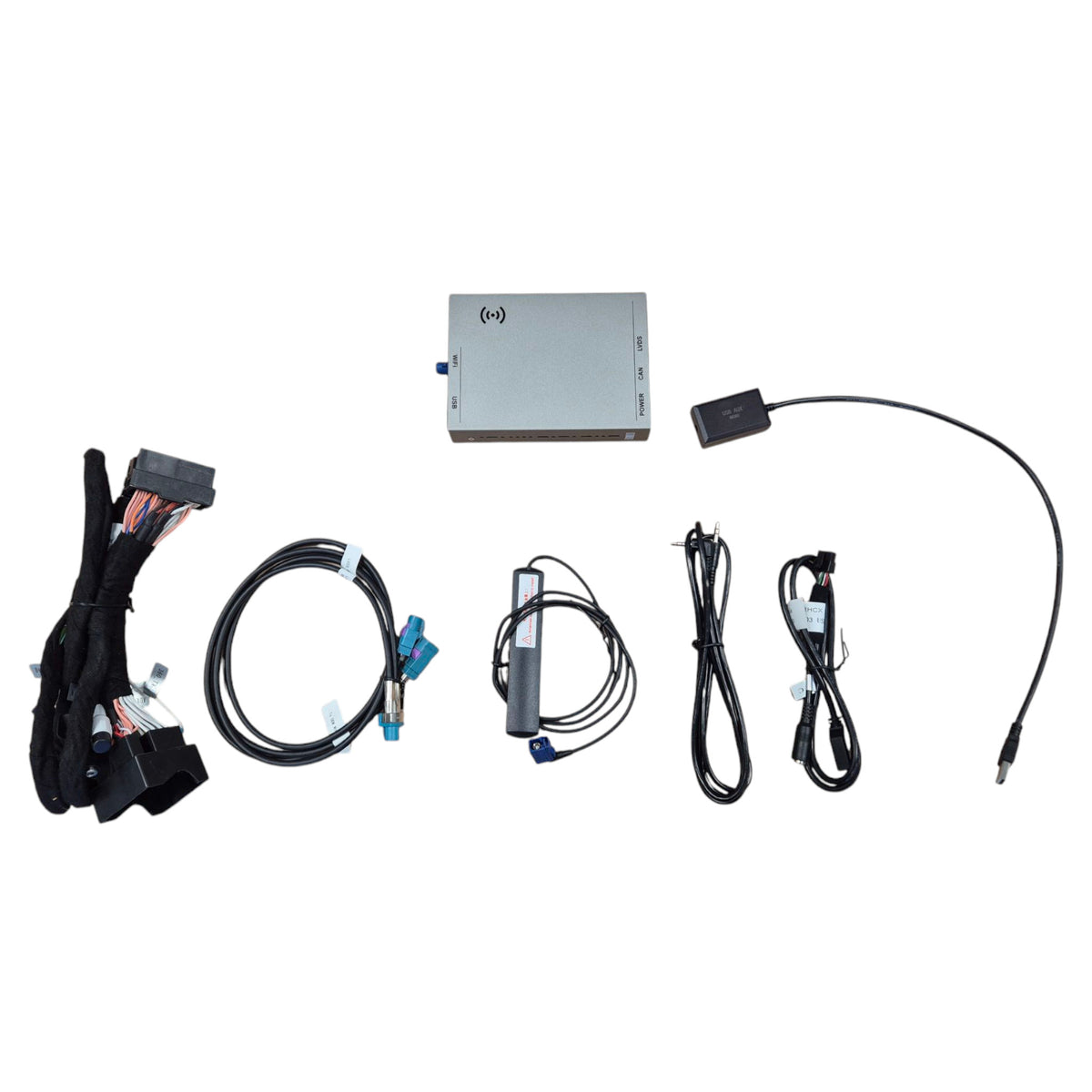 Adaptateur CarPlay Sans Fil 2 En 1 Pour Mercedes Classe V W447 (2016-2018) - Plug & Play - Bluetooth Et WiFi - Noir
