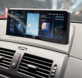 ÉCRAN ANDROID 13 AVEC CARPLAY ET ANDROID AUTO SANS FIL POUR BMW X3 E83 de 2004 à 2010